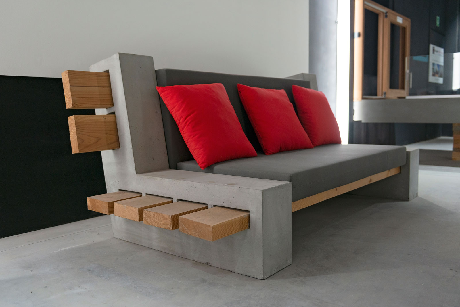 concrete bench concrete bench